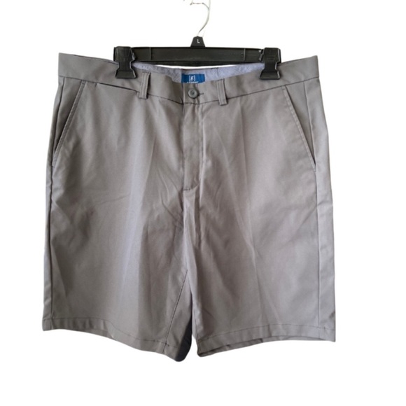 2 Pairs Men's Gray and Black Shorts Size Large - Picture 5 of 5